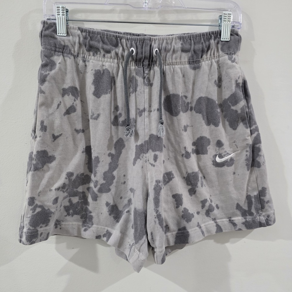 Nike Womens Sweat Shorts Size Small Tie Dye Gray Logo Loungewear Cozy Swoosh